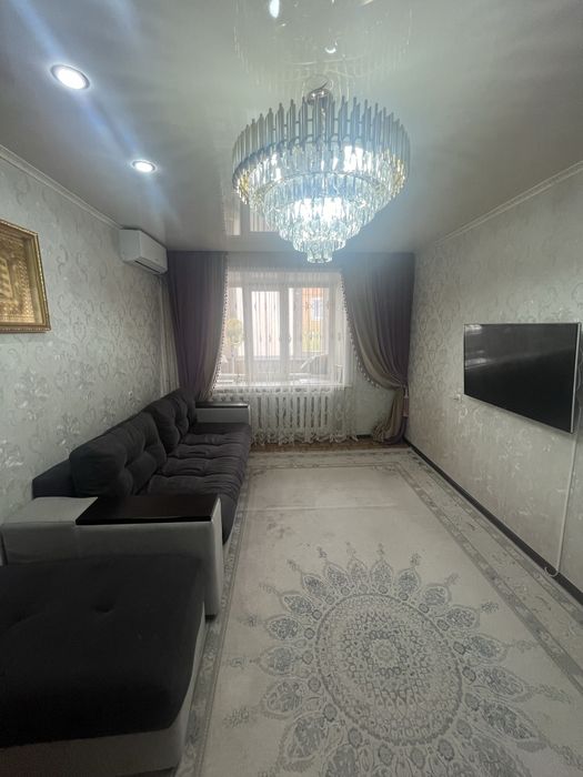 3 комнатная 19 мкр 4/5