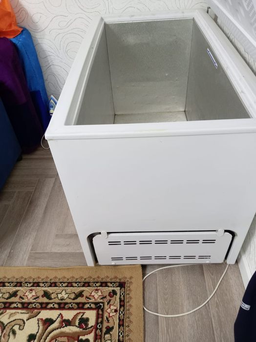 Продам морозильник Бирюса 330 литров