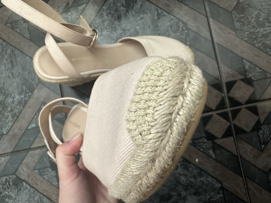 Обувки  Stuart Weitzman