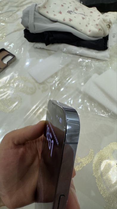 Iphone 13 pro 256 GB emkost 75%