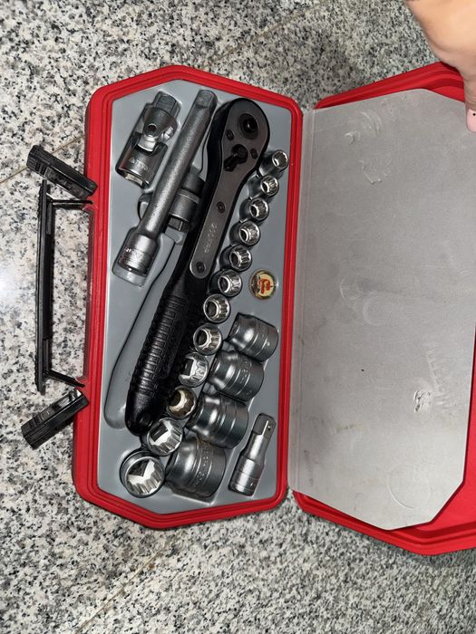 Trusă tubulare Teng Tools T1221, 21 piese, 1/2” — NEFOLOSITĂ