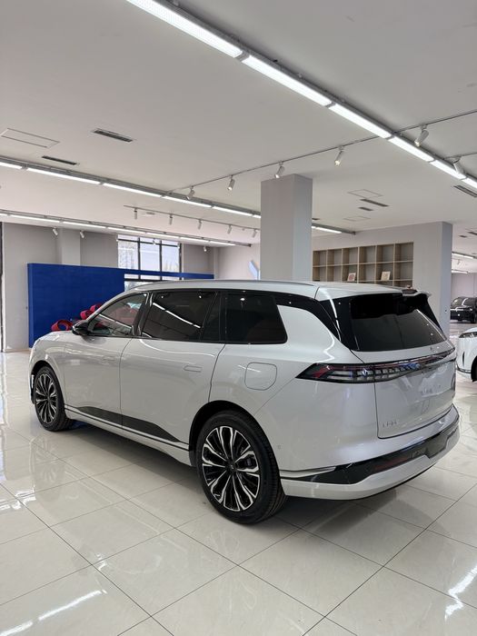 Dongfeng 008 610Km EV Электр 2026