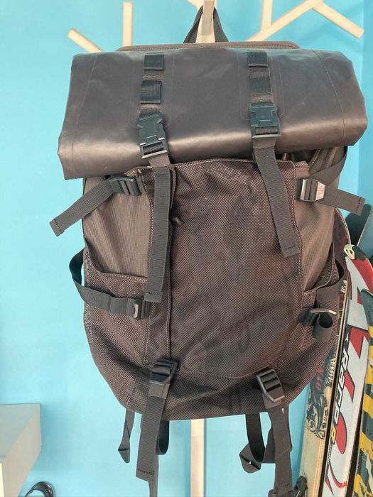 Раница Under Armour 40L нова, подходяща за мотор