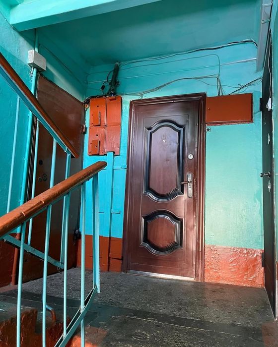 Двухкомнатная возле университета.