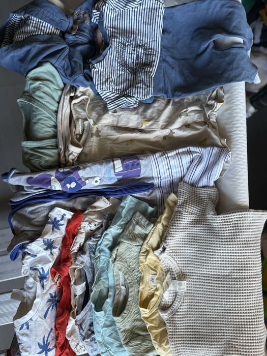 Лот пролетно летни бебешки дрехи