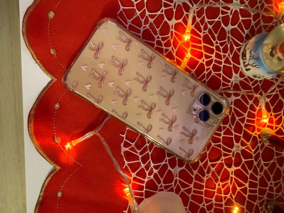 IPhone 11 Pro - чудесен подарък за Коледа