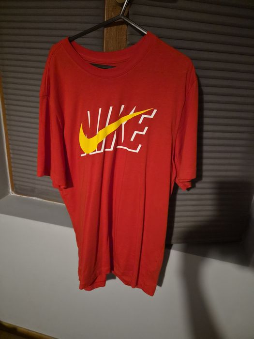 15 броя Тениски Nike, Jordan, Liverpool