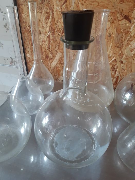 Продам колбы, посуду