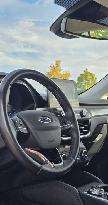 FORD Focus 2020 — imagine 4