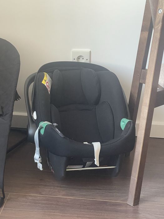 Автолюлька автокресло