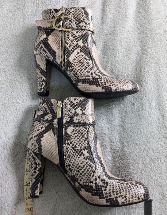 Боти на Guess нови