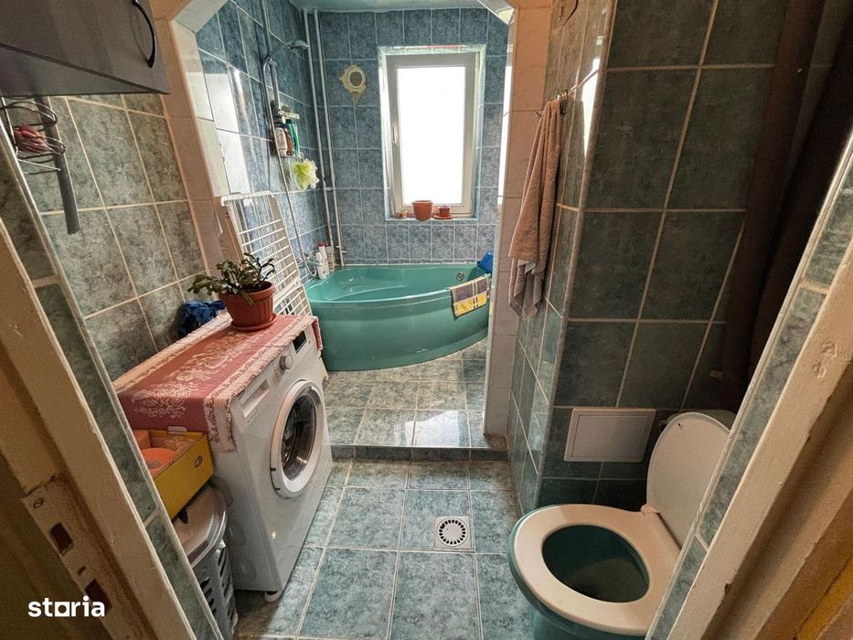 Vand apartament 3 camere Gheorgheni