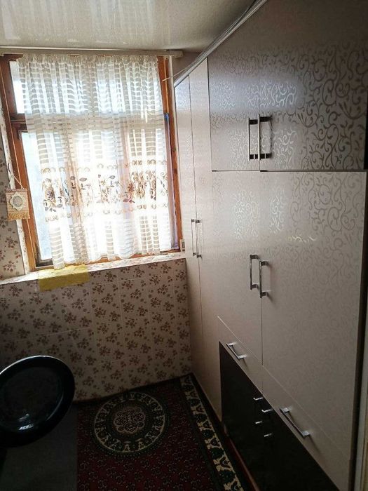 Продаётся 3х комн квартира на 3 этаже Ор-р Конечка