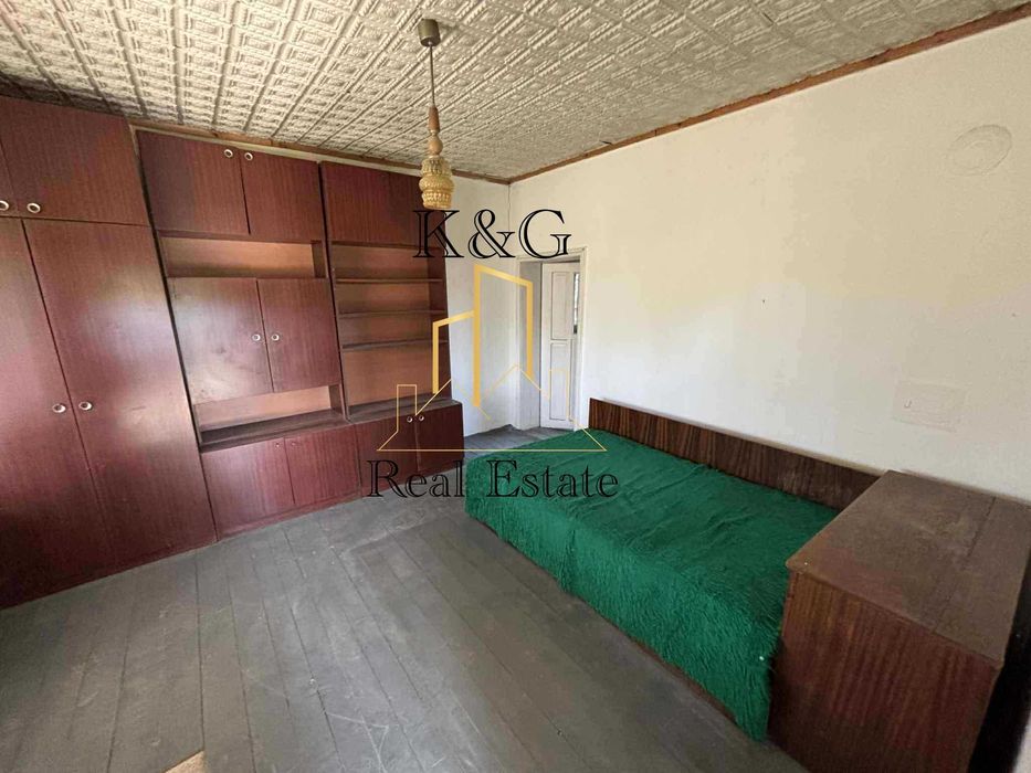 Продава се Къща в Завет - 90 кв.м за 340 €/кв.м - Снимка #2