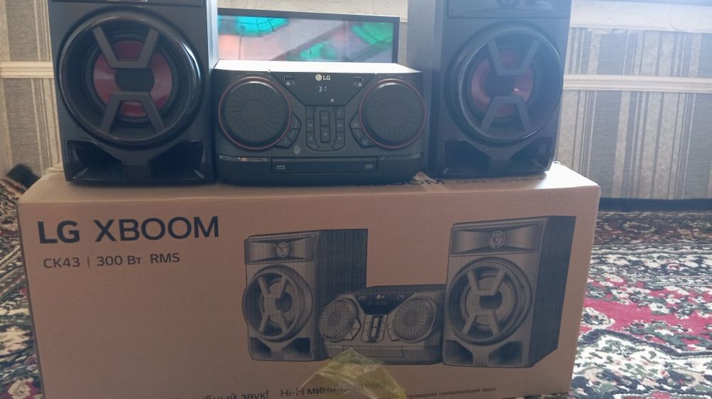 LG XBOOM новый срочно продаю