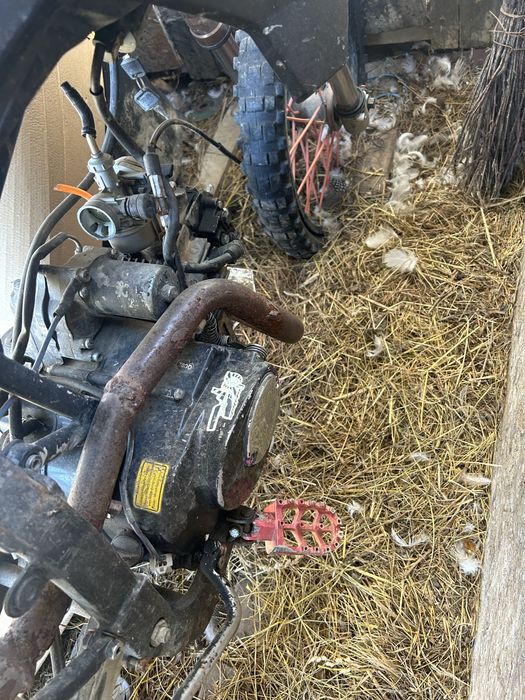 Cross 125ycf  4 timpi vand sau dezmebrez