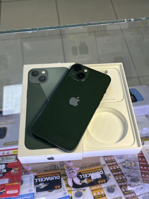 iphone 13 в идеальном состояний