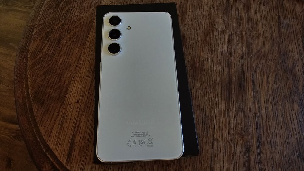 Samsung Galaxy S24 impecabil!