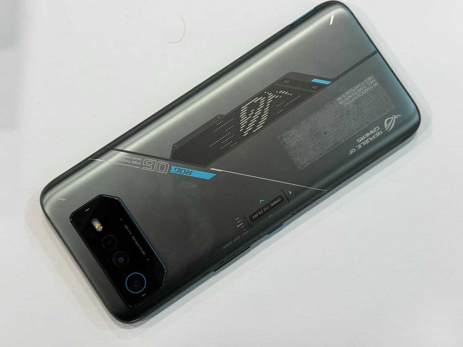 Asus ROG Phone 6 – 256GB