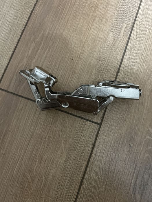 Петли (навесы) Boyard