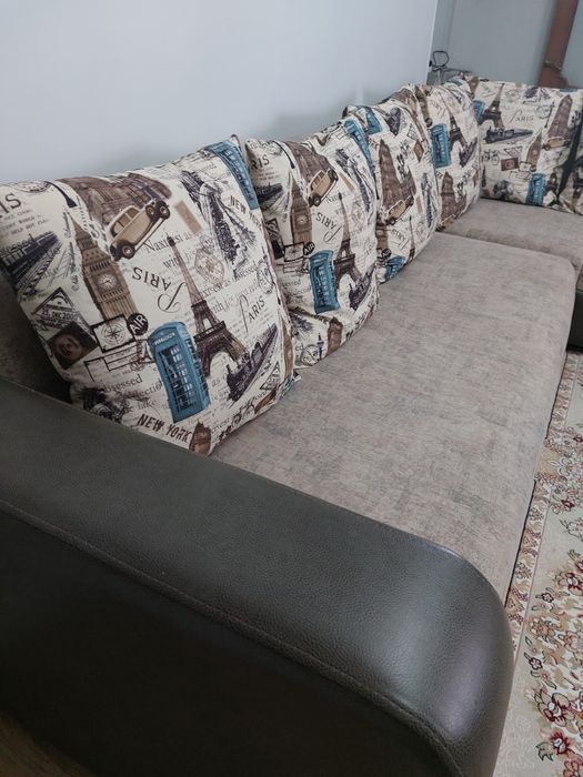 Продаётся угловой диван