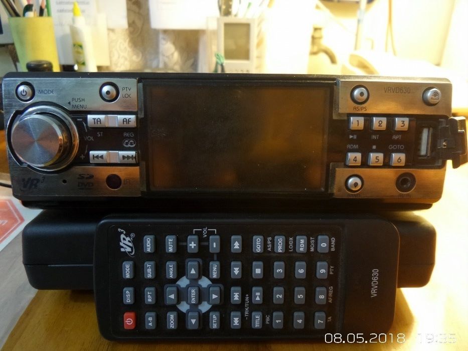 dvd player "VR3" LCD monitor.180w