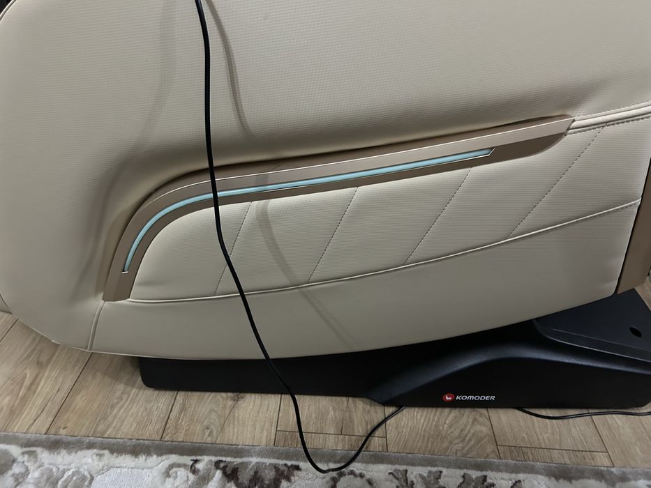 Komoder Focus II scaun masaj impecabil