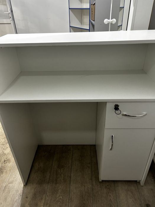 Продам ресепшен отличном состоянии