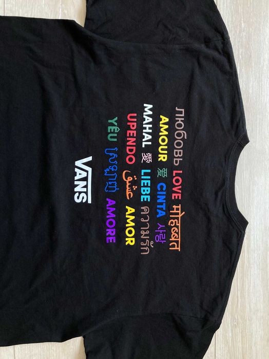 НОВА Vans Pride Is Love мъжка черна тениска размер L / XL