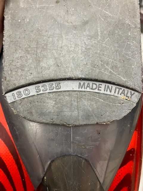 ски обувки Rossignol номер 26.5 / 41. Твърдост 100