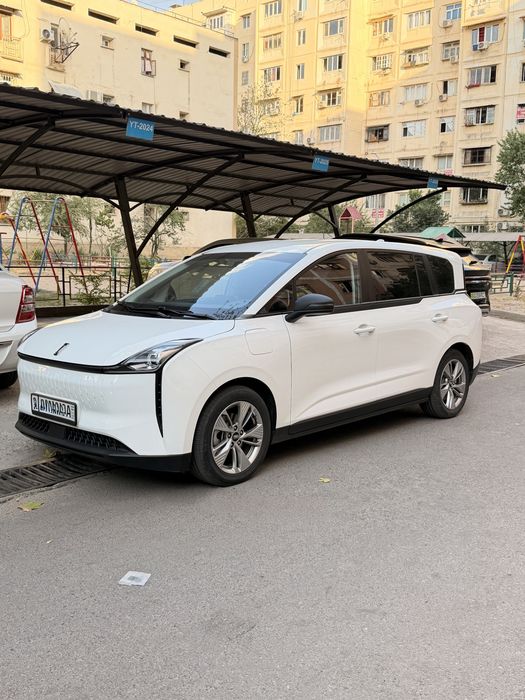 Bestune E05 401 km elektr