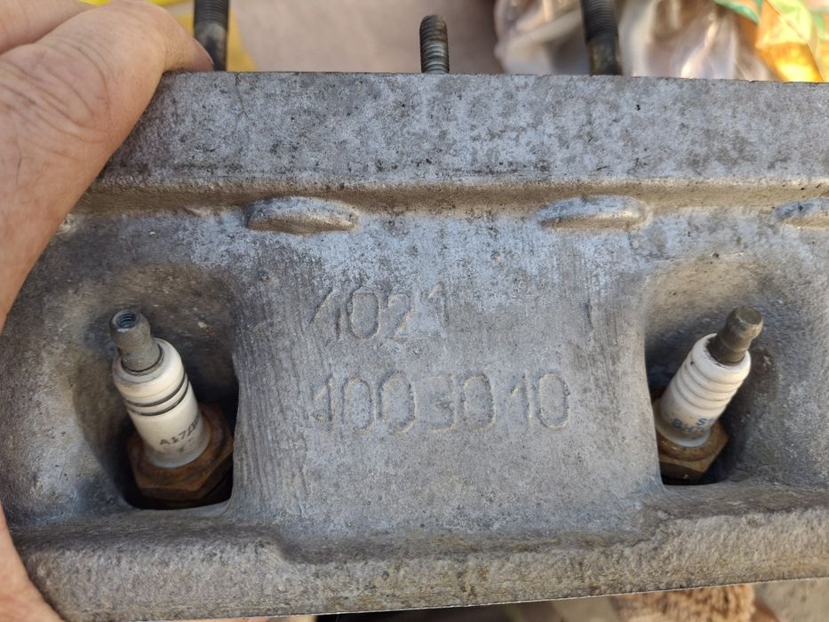 Продам ГБЦ на двигатель 402
