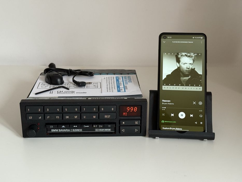 AUX/Bluetooth pentru casetofoane BMW | E30 E36 E34 E32 E31