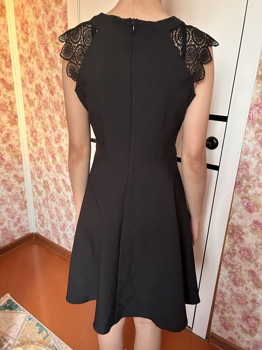 Продам маленькое, черное платье