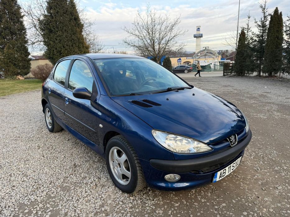 peugeot 206 PRET 990   EURO