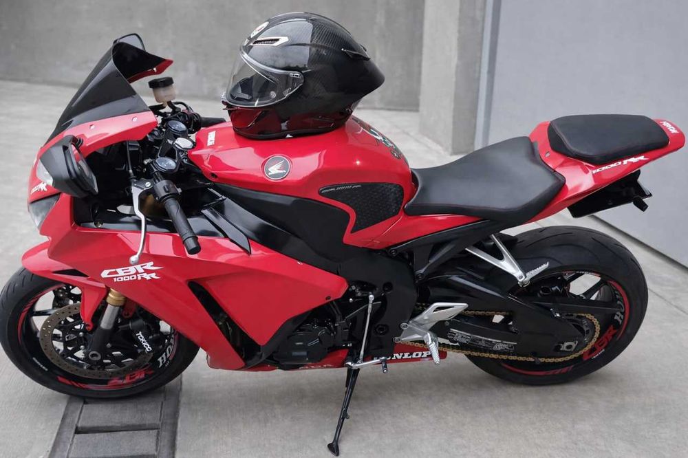 Мотоцикл Honda CBR1000RR Fireblade