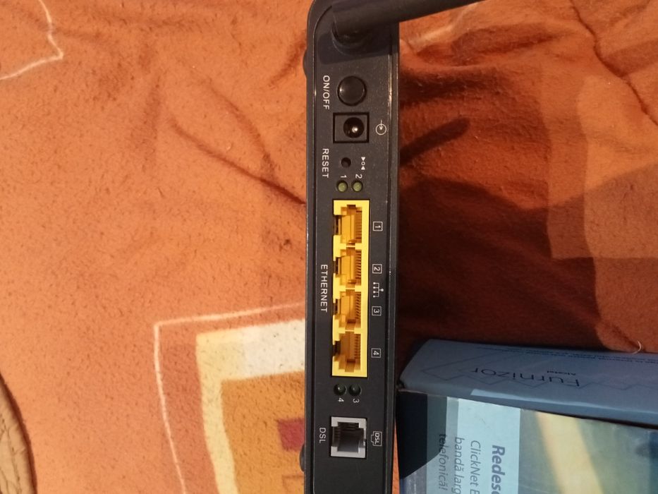 Router+ Râjniță cafea veche