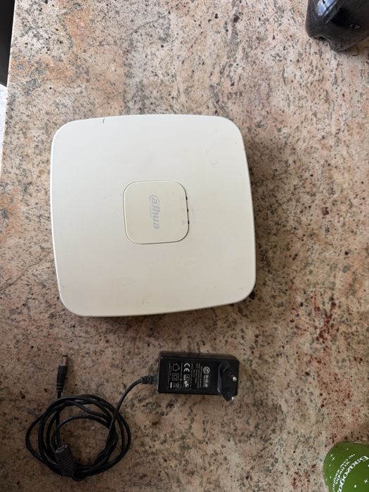 Dahua DHI- NVR4116-4KS2