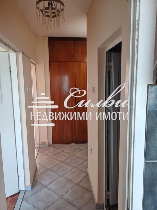 Продава се Двустаен апартамент в Търговище, Вароша - 65 кв.м за 1277 €/кв.м - Снимка #4