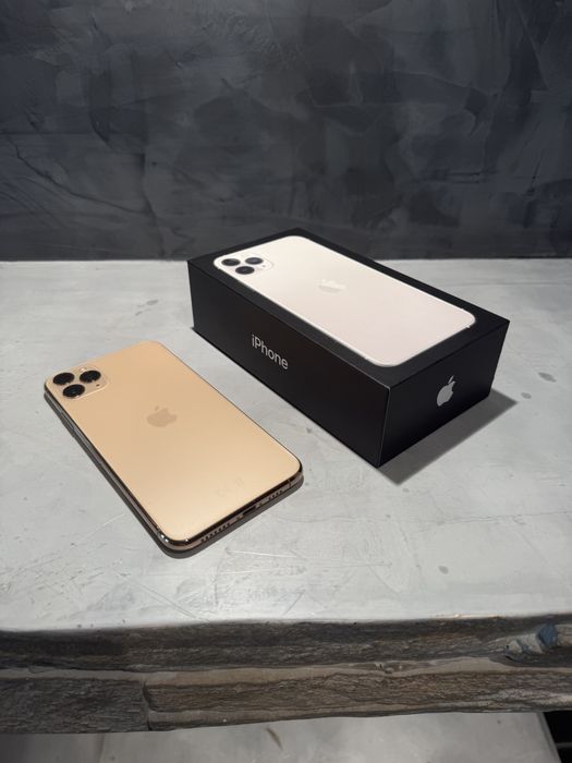 КАТО ЧИСТО НОВ Iphone 11 Pro Max 256 GB