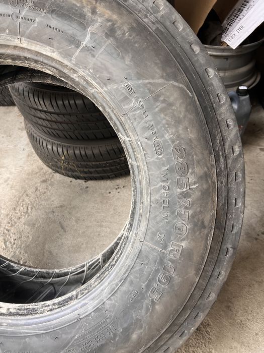 1 anvelopa camion directie 285/70/19.5 , Michelin , 11 mm