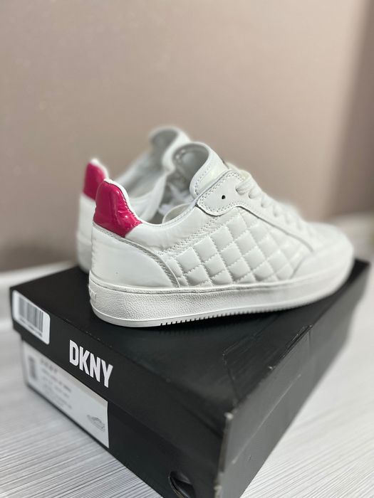 Новые Кроссовки DKNY из Америки