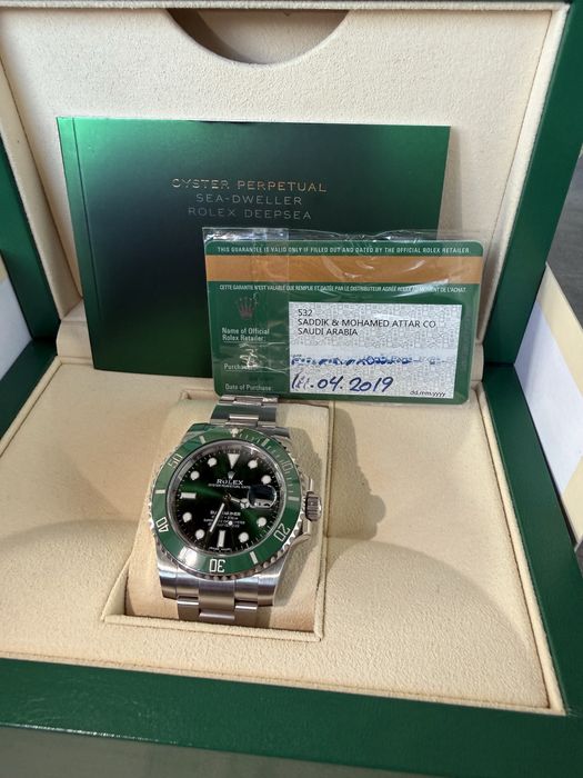 Rolex Submariner 116610LV Hulk 2019
