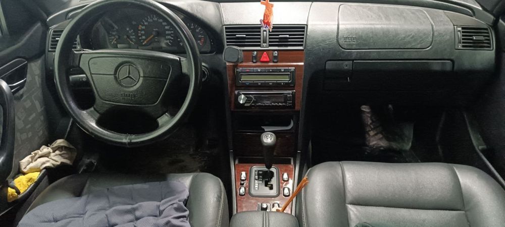 Мерседес w202 год 1997