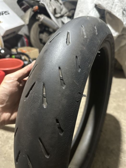 Мотошины б/у Michelin Power RS 2CT+ (R17 120/70, R17 200/55)