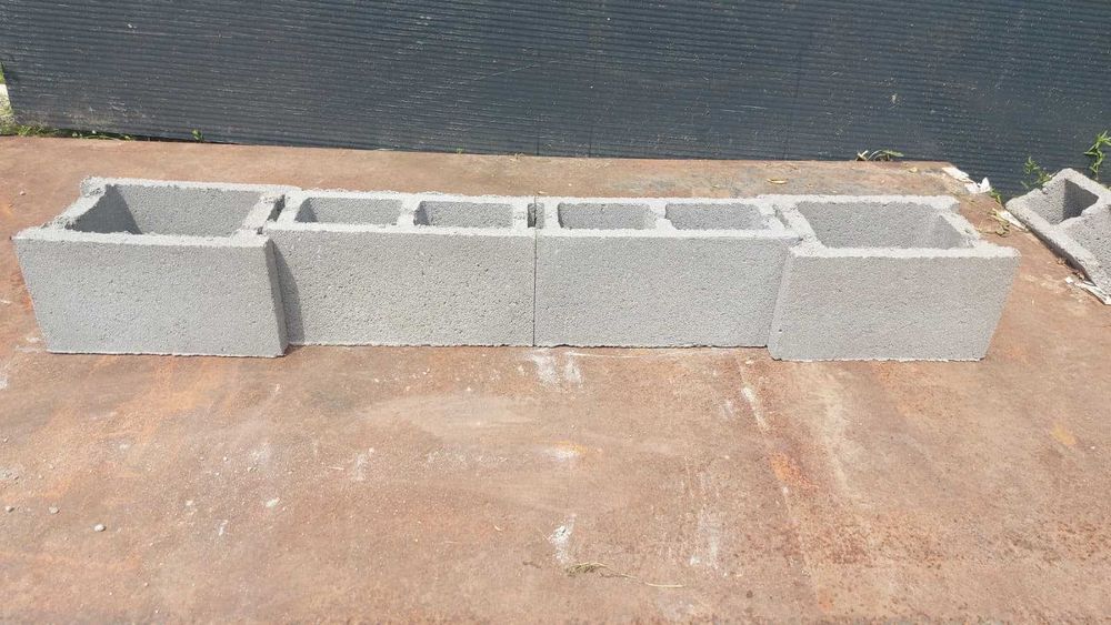 Bolțari de beton pentru zidărie și stâlpi