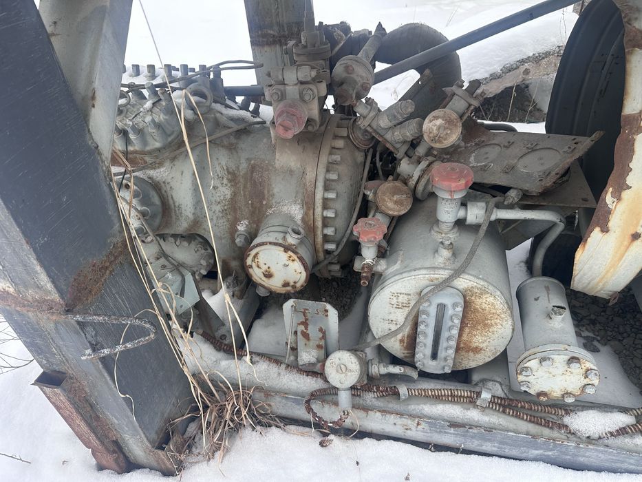 Продам компрессор