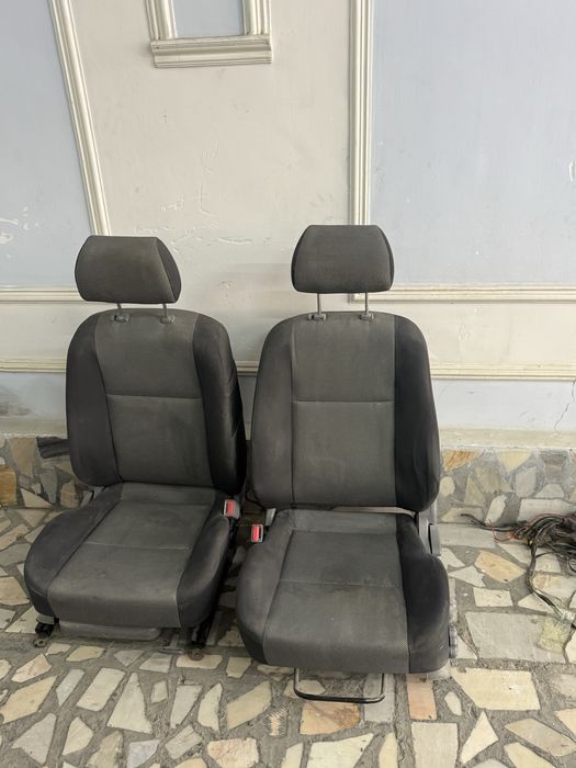 Lasseti sideniya 3 pozitsa