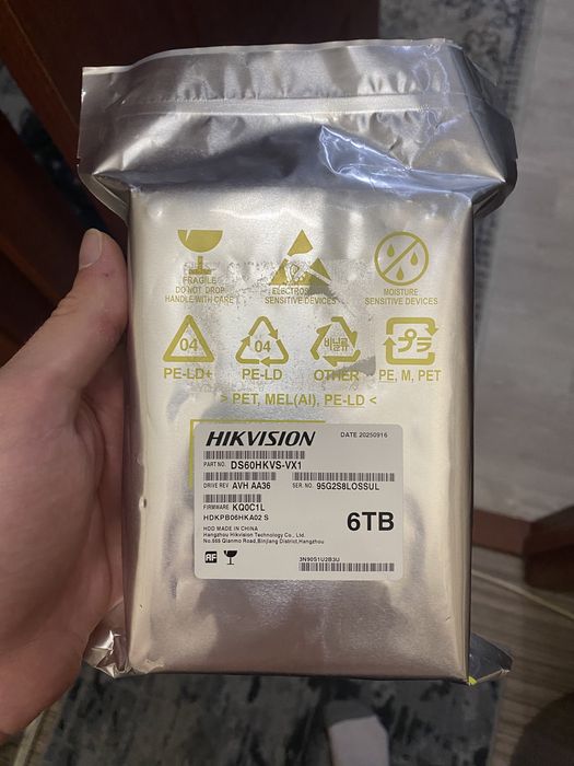 Жесткий диск 6 ТБ hikvision
