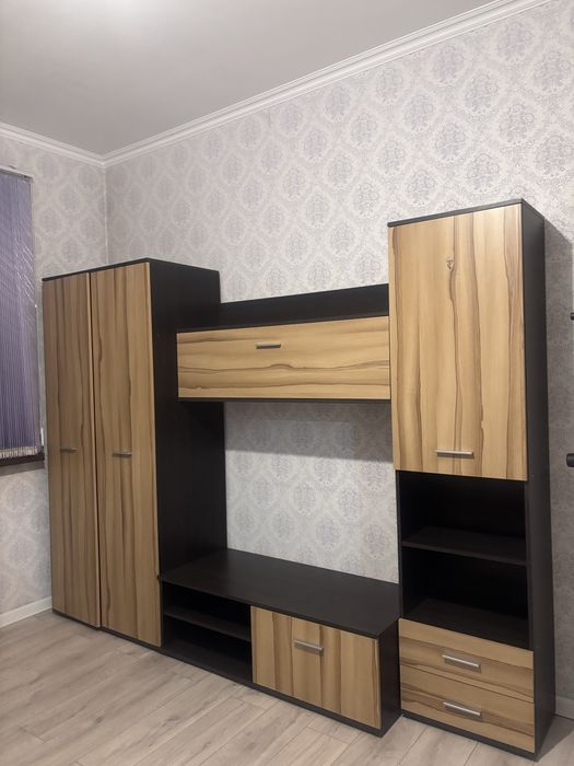 Срочно продам шкаф